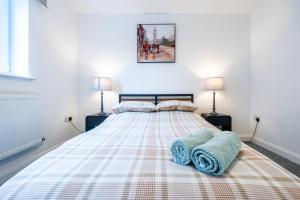 Two-bed Ground Floor Flat in Caerphilly Town Centre