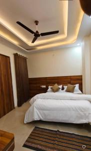 Navya Guest house