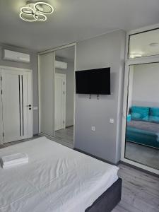 Nyvky Like Home - Файна Таун із сезонним басейном - Кв 149