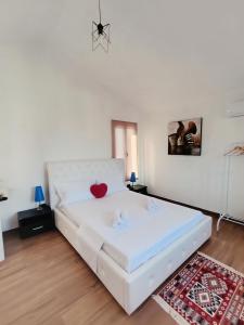 The VIEW Rooms and Terrace