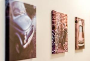 Two room artistic studio in the center of Riga with self check-in and free parking