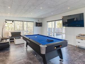 8 person holiday home in Højslev-By Traum