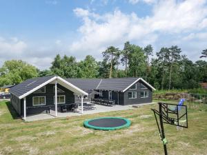 22 person holiday home in Nexø - 4hvězdičkové hotely ve městě Bedegård