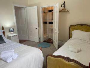 Flat 1 12 Pendarves Rd Penzance