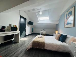 Pembroke Place Private Room 7