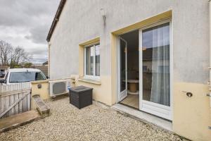 Appartements Le Thieblemont - Elegance and Private Outdoor Space : photos des chambres