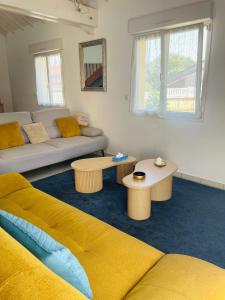 Maisons de vacances La Maison Jaune - 7 personnes - au calme : photos des chambres
