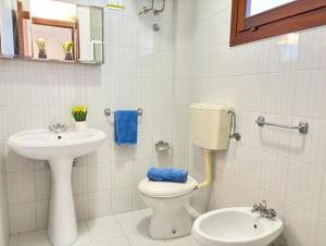 Functional apartment with balcony-Beahost