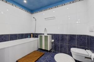 Family Hub in Centre