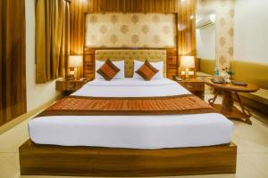 Hotel Almati Inn Near Delhi Airport - With Free Airport Pickup