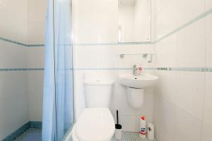 Central London 1 Apartment