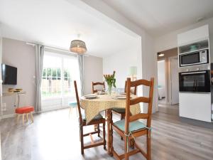 Cottage in Cosqueville near Normandy Coast