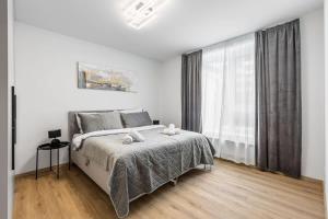 Fabulous Apartment with Garden Terrace