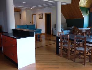 Casita Piscina Climatizada y Cubierta