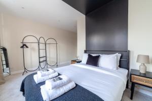 Tranquil 5BR house with garden & terrace, SE London