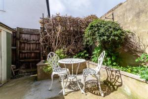 Tranquil 5BR house with garden & terrace, SE London