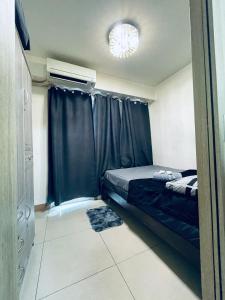 Minimalist Flat Retreat- Shore Residences