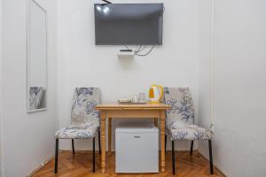 Double bedroom in center