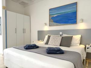 OLIA STUDIOS Olga studios