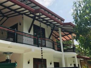 Anuhas Villa Dickwella