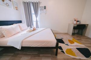 Royal Oceancrest Eleanor suites