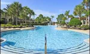 Water Park & Fantastic Pool only Minutes To Walt Disney Worlds Front Gate!!!