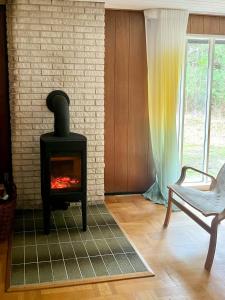 70S Wooden House On Large Natural Plot