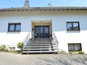 Lirstal Family Getaway