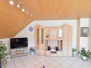 Lirstal Family Getaway