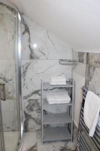 MOXIE LUXURY APARTMENTS