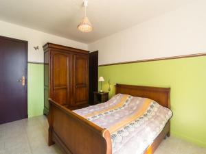 Maisons de vacances Forest View Home in Loubejac : photos des chambres