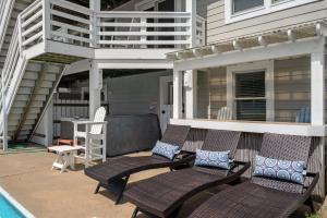 AW2 Southern Comfort