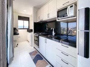 Cobertura duplex com 02 suítes