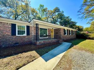 Pet & Boat friendly! Close to downtown!