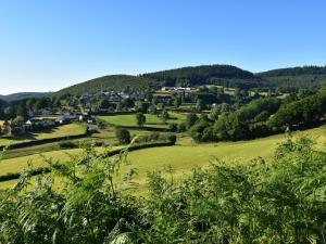 Maisons de vacances Holiday Home in Morvan near Narvau Gorges : photos des chambres