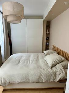 Cosy Parisian flat in the 9th