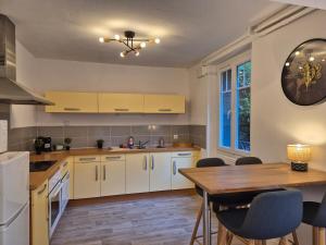 Appartements Le Helios #Jardin#Confort : photos des chambres