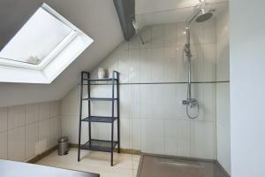 The Loft Under the Roofs - Near the Train Station