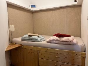 Top-floor apartment nearby Astoria