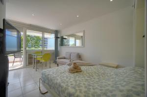 Tine -Croisette-150M Plage- VCA