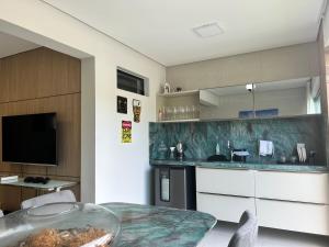 Apartamento na Barra de São Miguel em condomínio