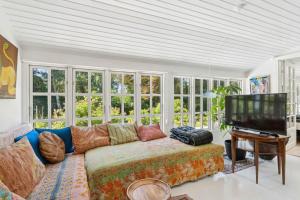 Family-Friendly Cottage Near Beach & Nature