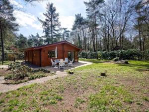 Bungalow in Holten near Forest Trails