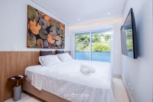 Cobertura cjacuzzi e churrasq em Jurerê RVO401