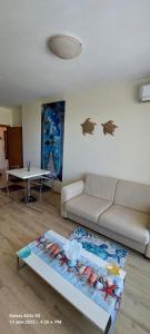 Sunrise Apartment 14