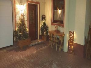 Apartment in Muhr near Ski Areas