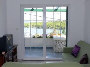 Holiday Home in Veli Rat near Saharun