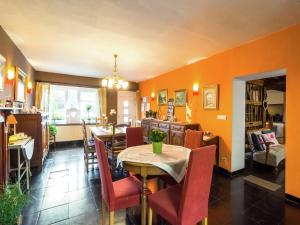 Scenic Retreat in Gimnée