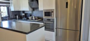 Denis House havuz sauna ve jakuzi hadi gelin