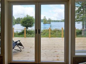 Lakefront House with Terrace